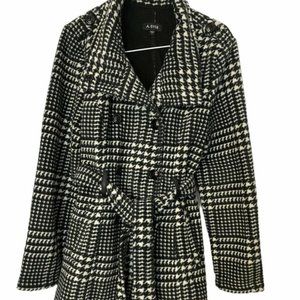 A. Byer Hounds Tooth Double Breasted Belted Coat (large)